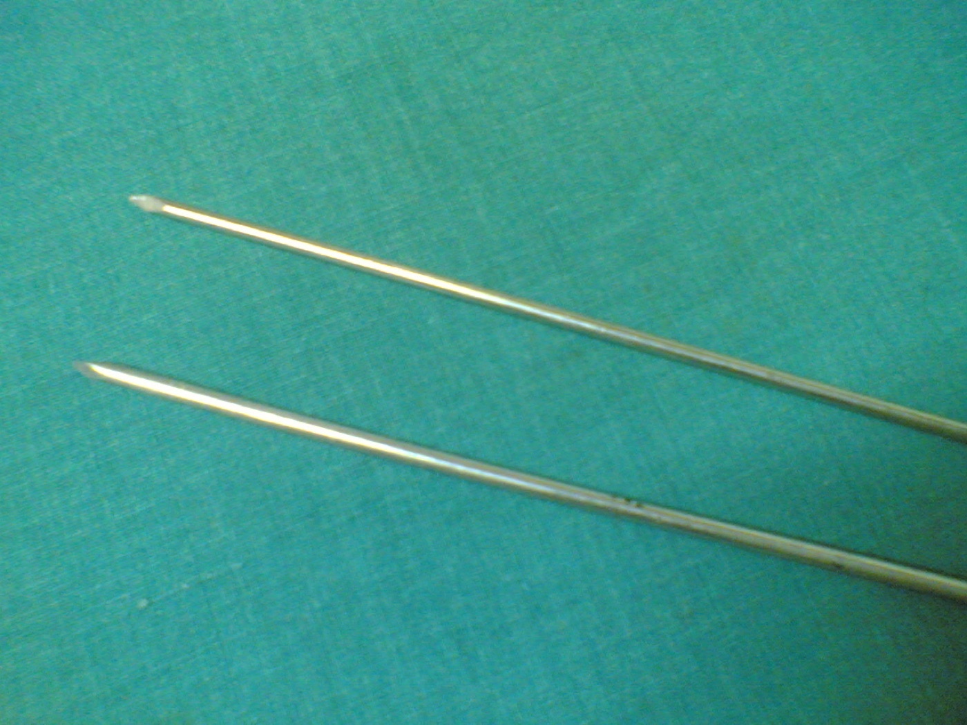 Figure 8. Steinmann pins - the stiff trans-osseous pins through which skeletal traction (or external fixation) is applied. Source: Netha Hussain, via Wikimedia Commons, CC BY-SA 3.0.